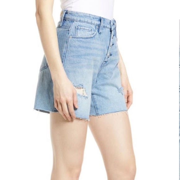 BLANKNYC The Warren Distressed Denim Shorts | Size 31 - Picture 3 of 15